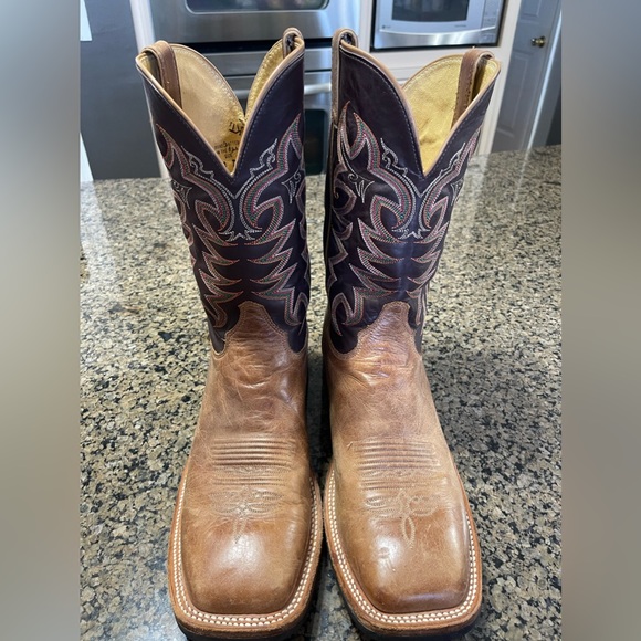 Justin Boots Shoes Mens Justin Boots Size 2 D Poshmark